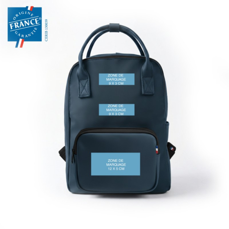 Sac à dos bleu de face avec encarts indiquant des zones de personnalisation sur la face avant. Personnalisation visible.