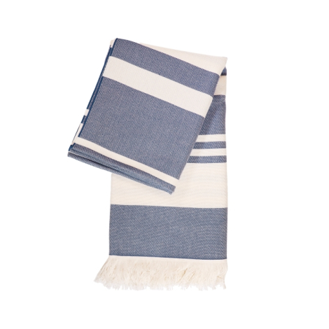 Fouta bleu et blanc rayée pliée avec larges bandes horizontales