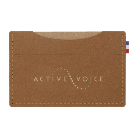 Étui carte bancaire gris foncé avec carte insérée sans marquage