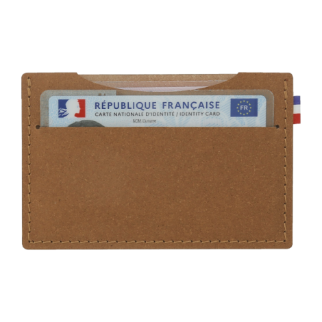 Étui carte bancaire marron clair avec carte insérée sans marquage