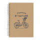 Carnet A5 kraft avec illustration vélo et texte en encre foncée