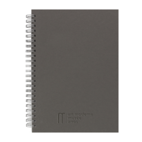 Carnet A5 gris foncé avec marquage ton sur ton en bas à droite