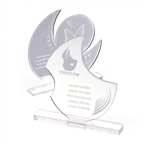 Trophée acrylique superposition plaques design papillon vue perspective