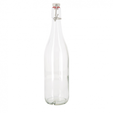 Bouteille en situation sur fond clair, rendu réaliste du verre.