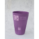 Gobelet violet isolé sur fond neutre, présenté avec marquage visible sur la face avant et second marquage visible plus bas sur l