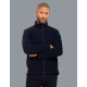 Veste polaire homme zippée vue de face portée bras croisés teinte différente col montant surface uniforme sans marquage visible
