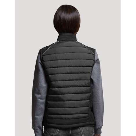 Bodywarmer femme vue dos coloris noir sans manches matelassé col montant surface uniforme sans marquage visible