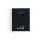 Agenda format voyage fermé avec couverture noire effet naturel et signet textile blanc